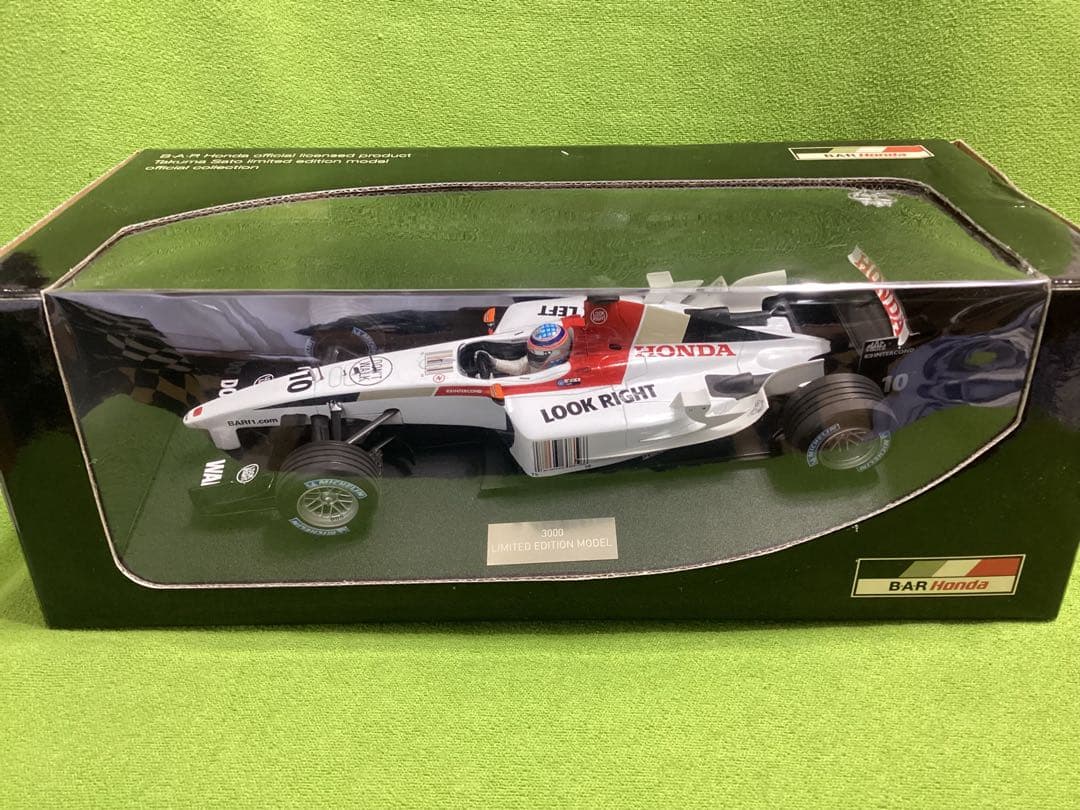ミニチャンプス 新品 BARホンダ 佐藤琢磨 3,000台限定9×7×26cm