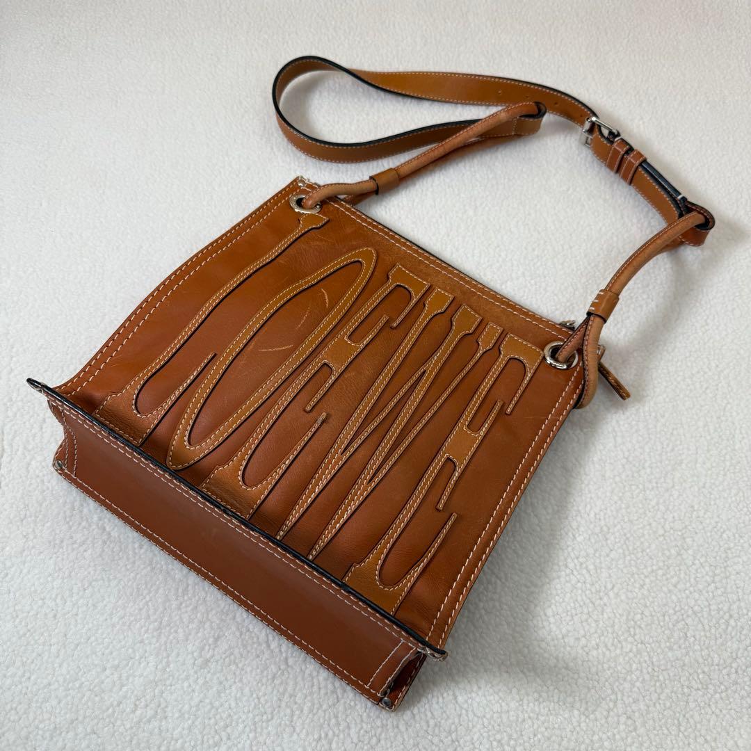 Loewe ロエベ　ショルダーバッグ　レア　アナグラム