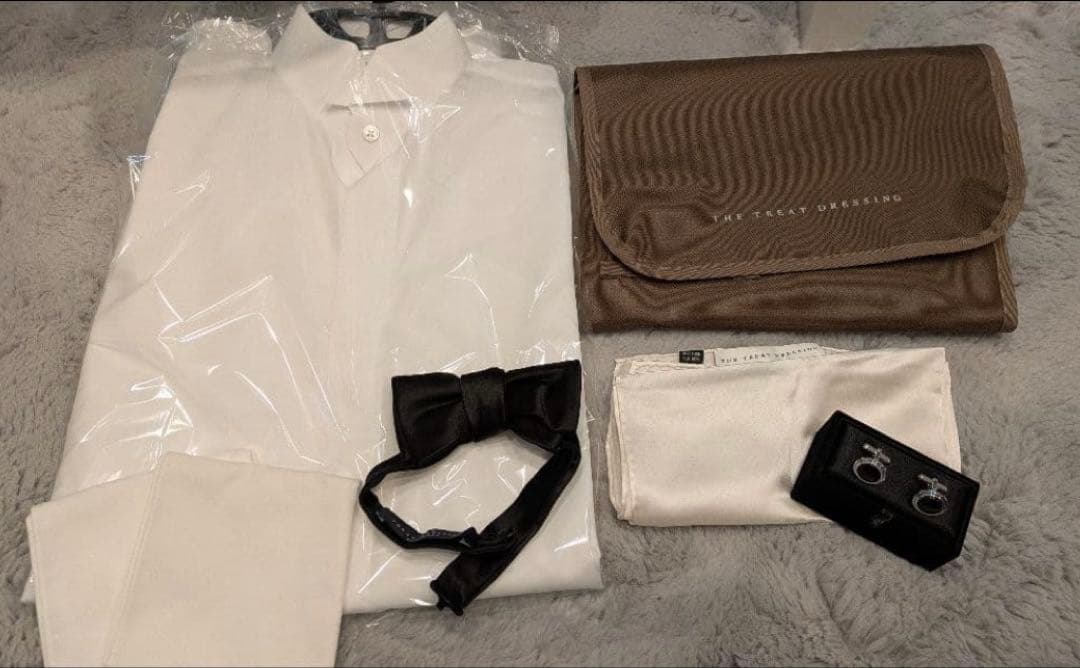 トリートドレッシング新郎4点セットシャツM、蝶ネクタイ、カフス、ハンカチチーフ