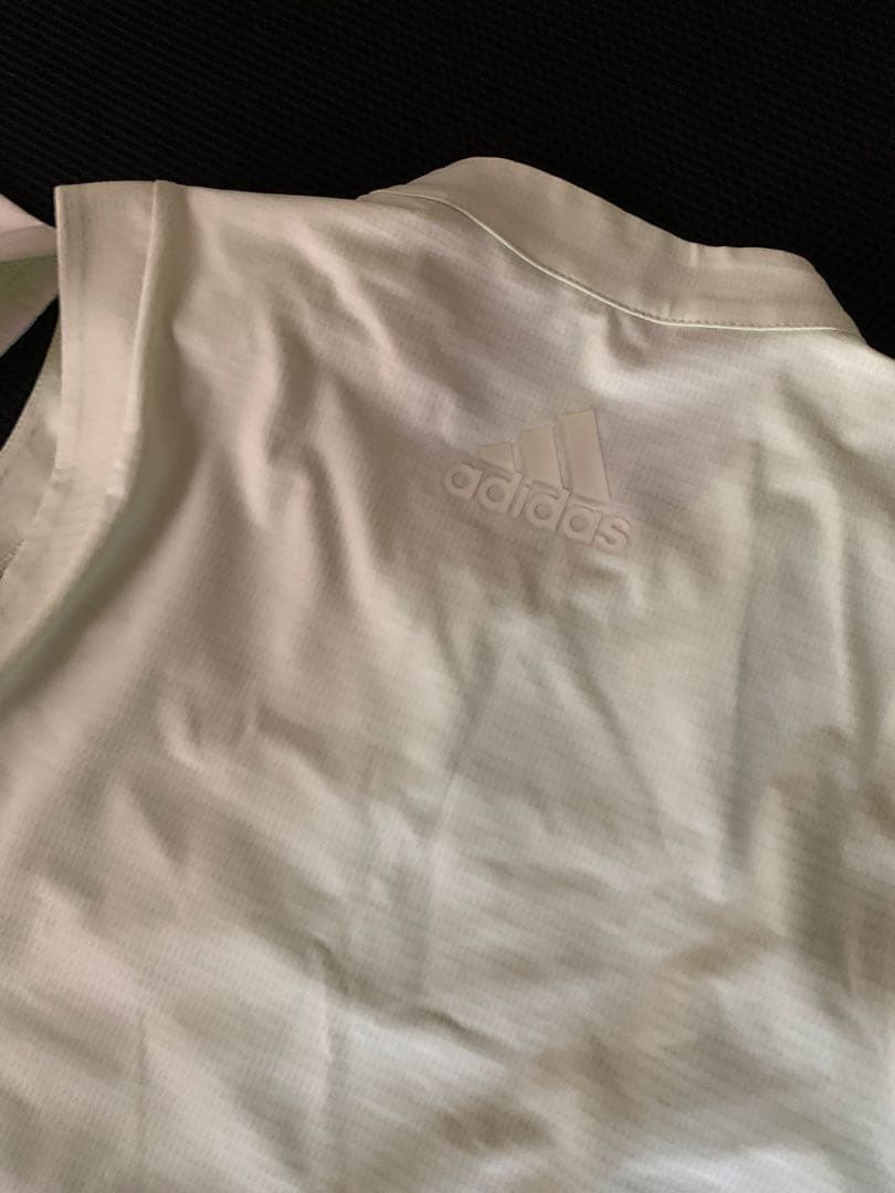 adidasセットアップ S ノースリーブスカートモックネックライトグリーン