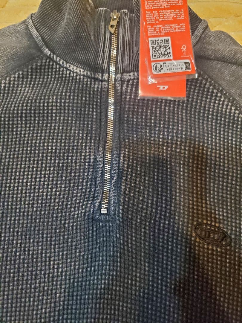 【DIESEL】新品未使用 ヴィンテージ加工 ジップアップスウェット