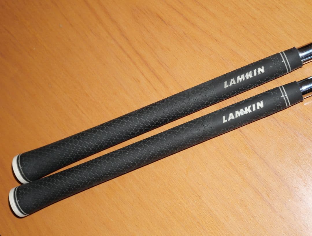 ■中古　RAZZLE DAZZLE　CS-05W　52度＆56度　ウェッジ　２本