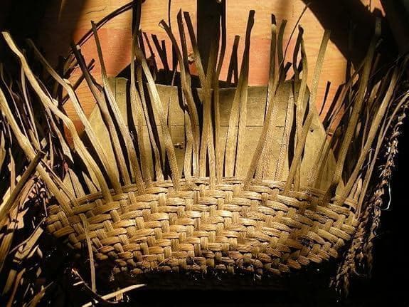 桜　山葡萄バッグ　六角編み　削皮　ハンドバッグ　新品　籠バッグ　日本企画