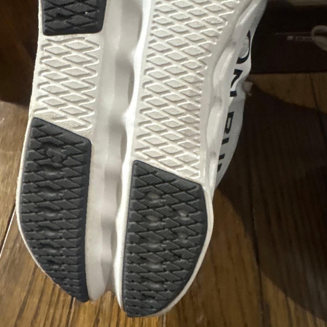 オン　CloudsuferNextWide25.0