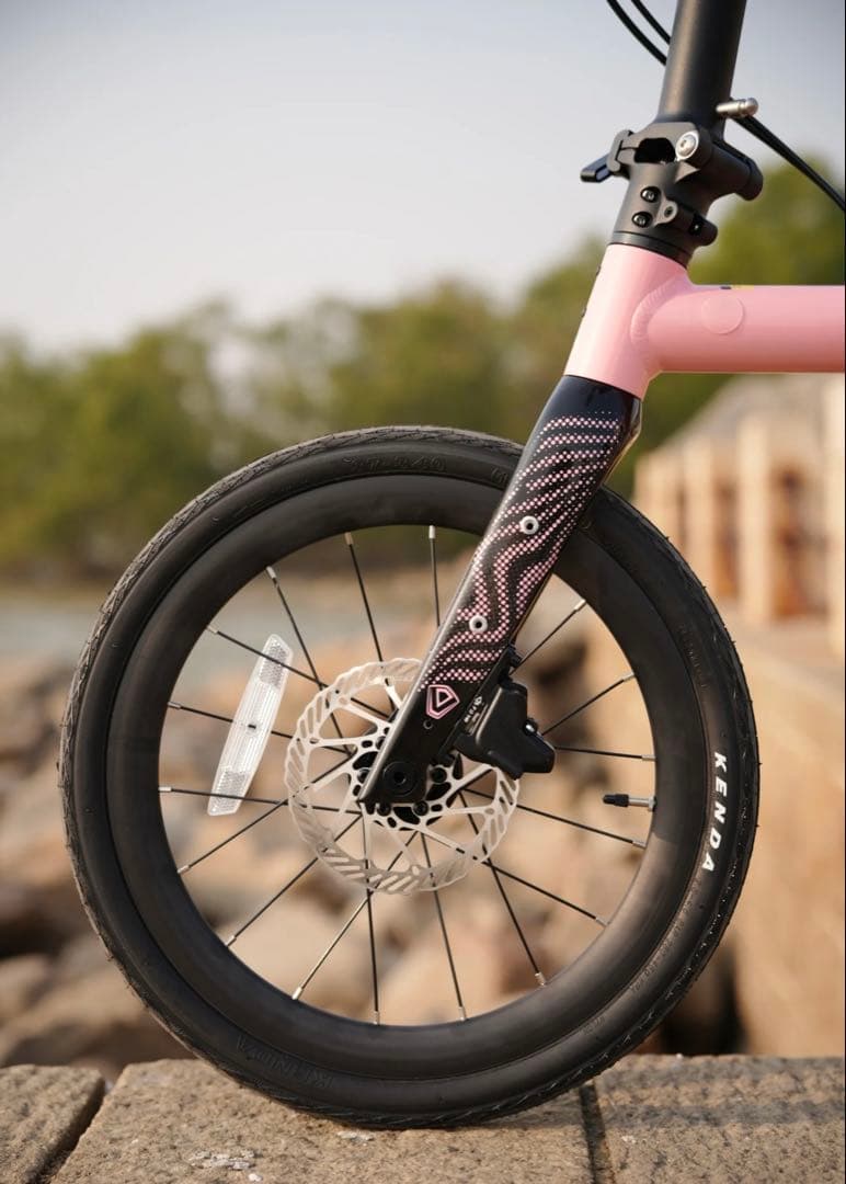 日本桜限定モデル アルミ合金製Brompton同系 16インチ折りたたみ自転車