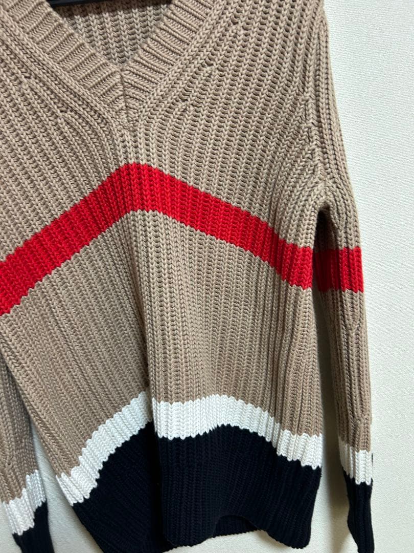 BURBERRY バーバリー カシミア混紡ストライプ柄Vネックセーター