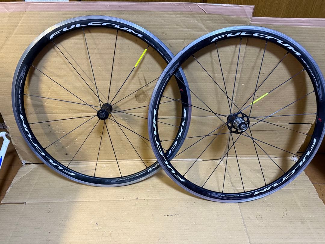 フルクラム　レーシングクアトロ　前後セット