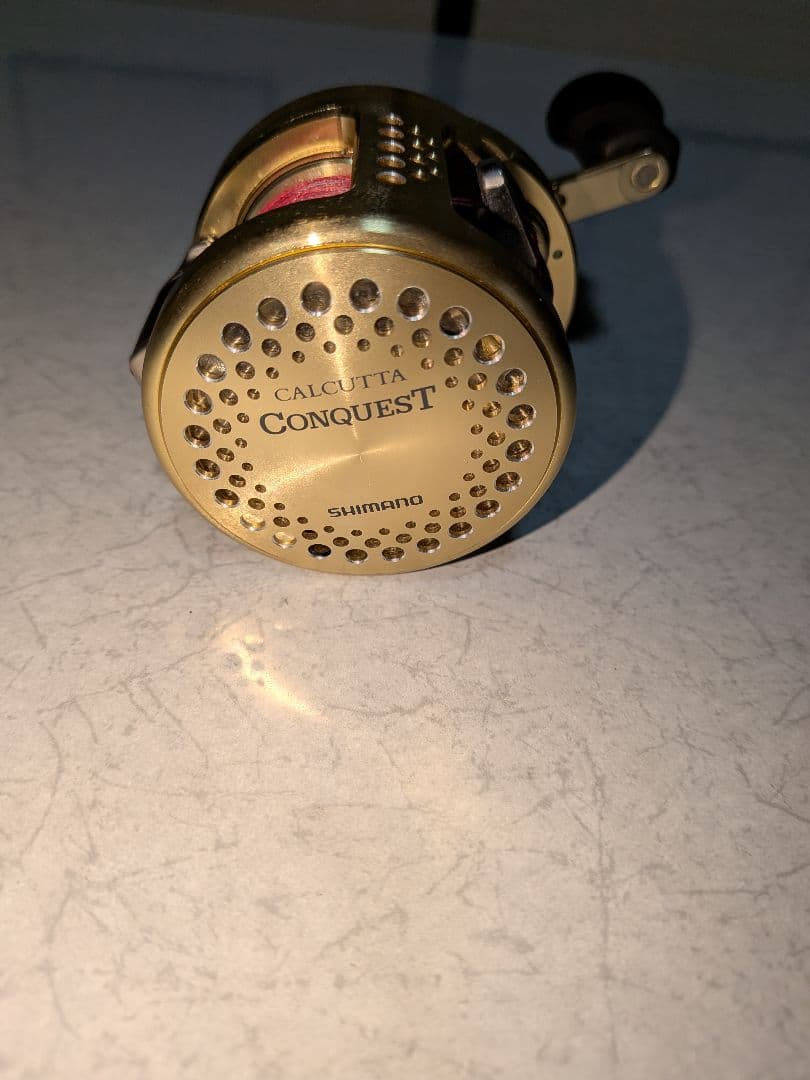 SHIMANO シマノCALCUTTA CONQUEST 401F