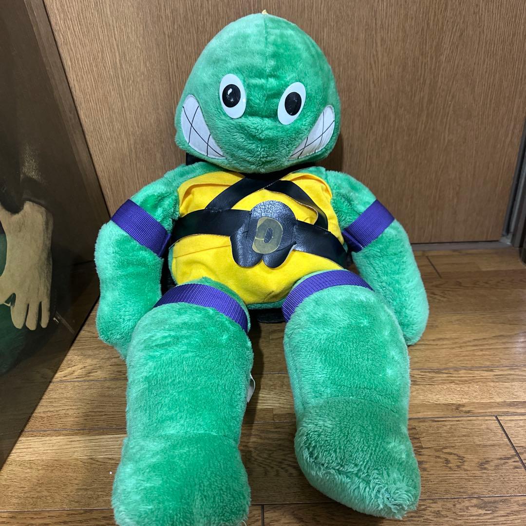 タートルズ　ドナテロ　ぬいぐるみ