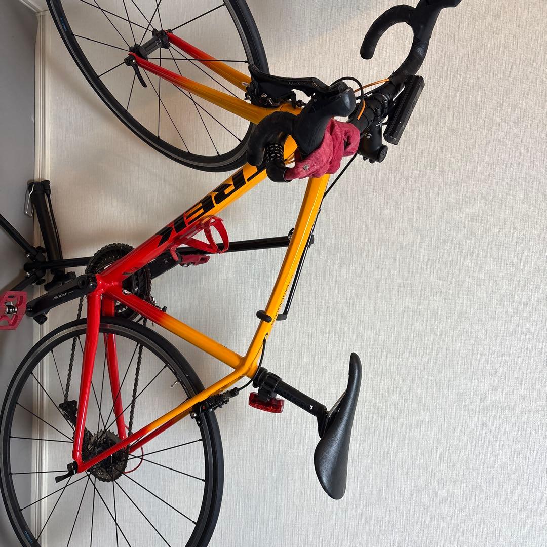 自転車本体 TREK EMONDA ALR4 Shimano105