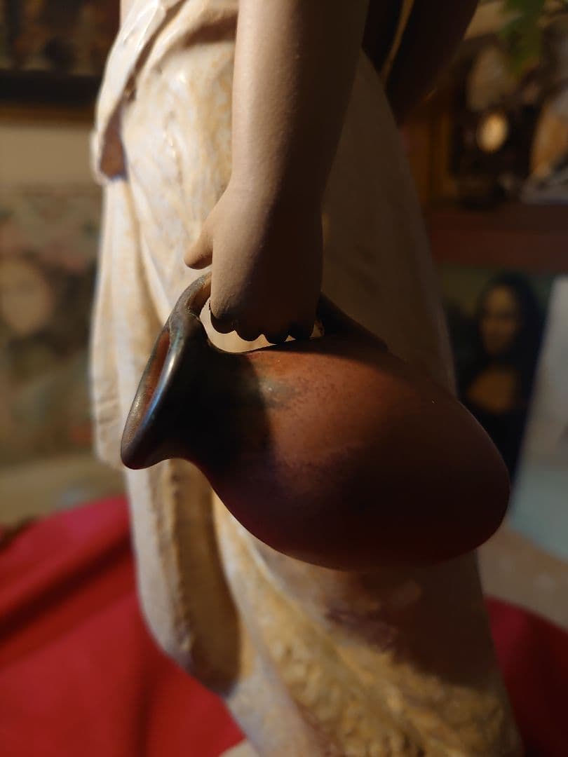 LLADRO Water Girl　リヤドロ 水差しを持つ女 グレス