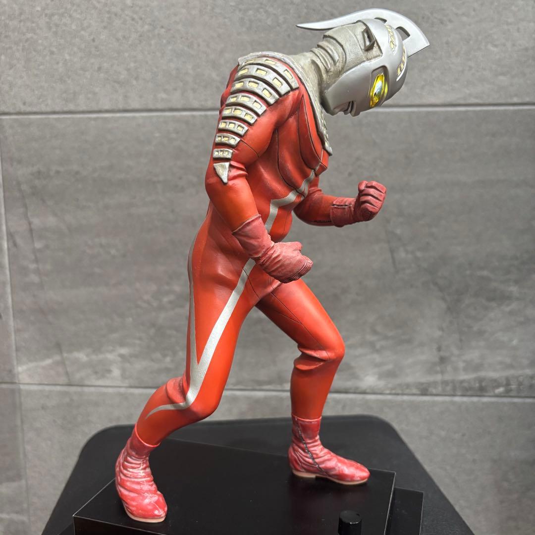 超希少　ウルトラセブン　Zen＆Kick パラノイア工房　電飾完成品