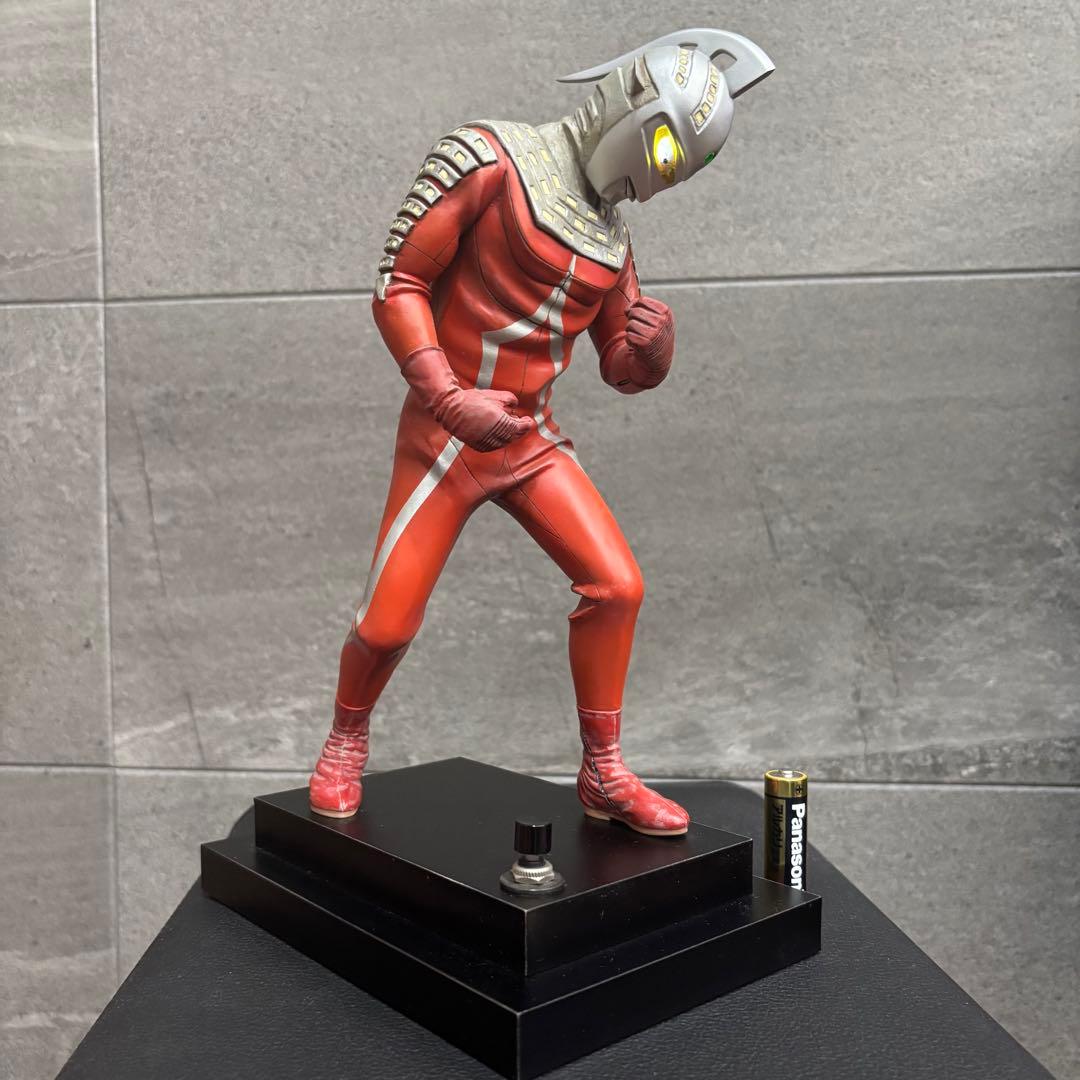超希少　ウルトラセブン　Zen＆Kick パラノイア工房　電飾完成品
