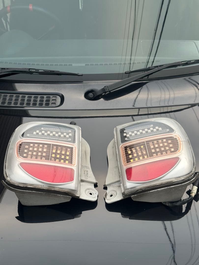 HE21s スズキ　アルト　ラパンss LEDテールランプ