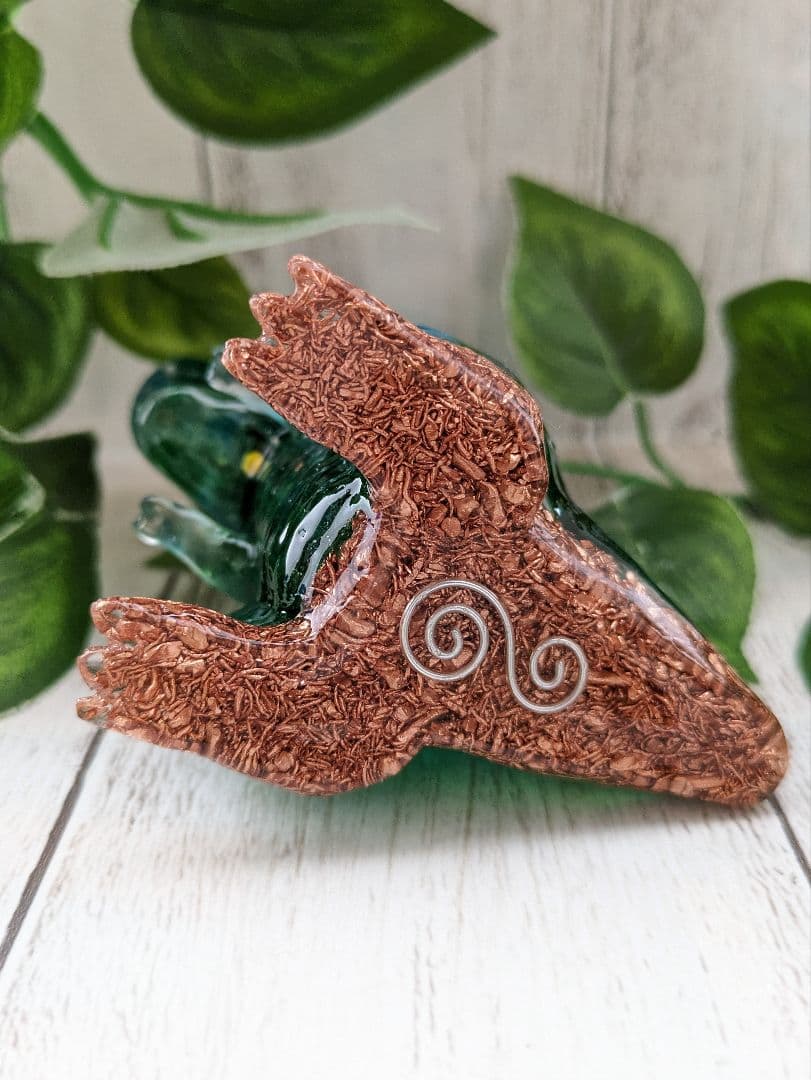 【skygray】スーパーセブンの恐竜ちゃん形オルゴナイト☆他３点