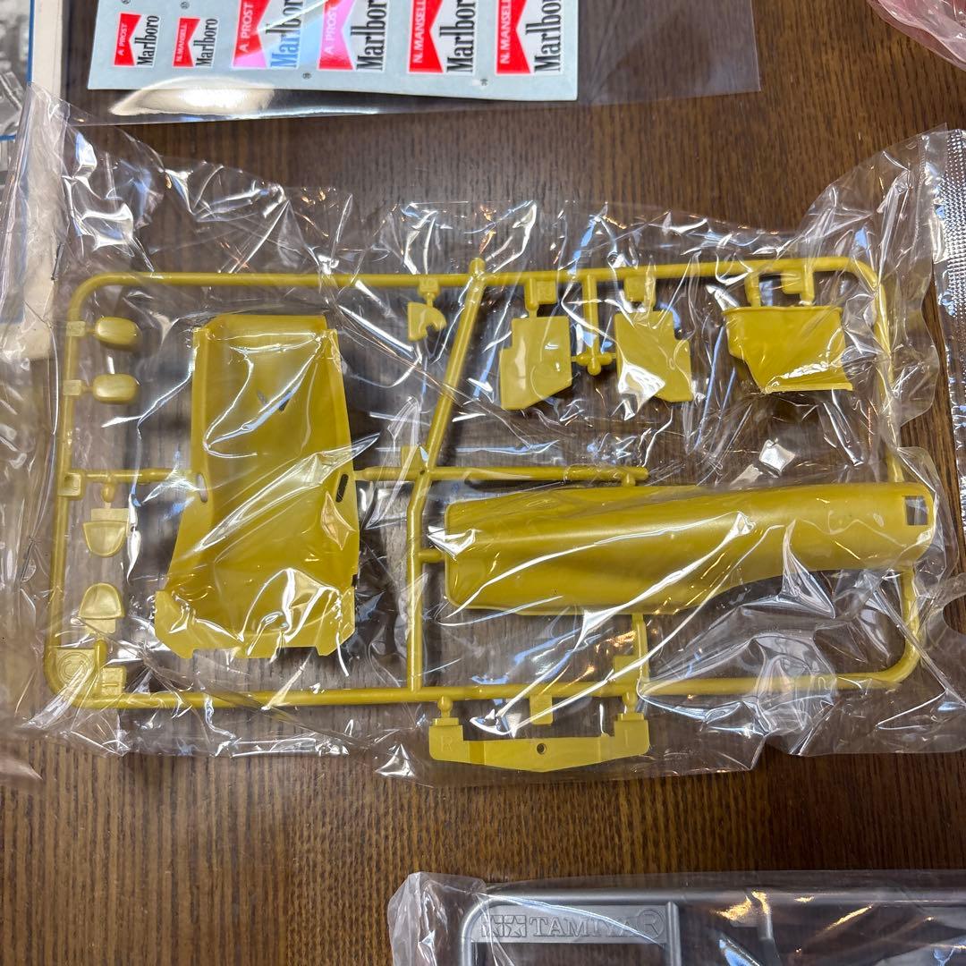 タミヤ　プラモデル　1/12 フェラーリ　641/2 （F190）　未組立