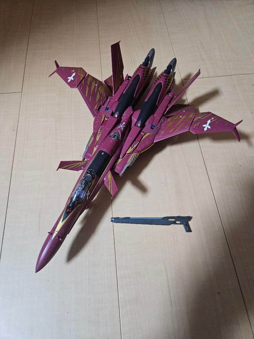 やまと　YAMATO　マクロス　1/60 sv-51γ ノーラ機