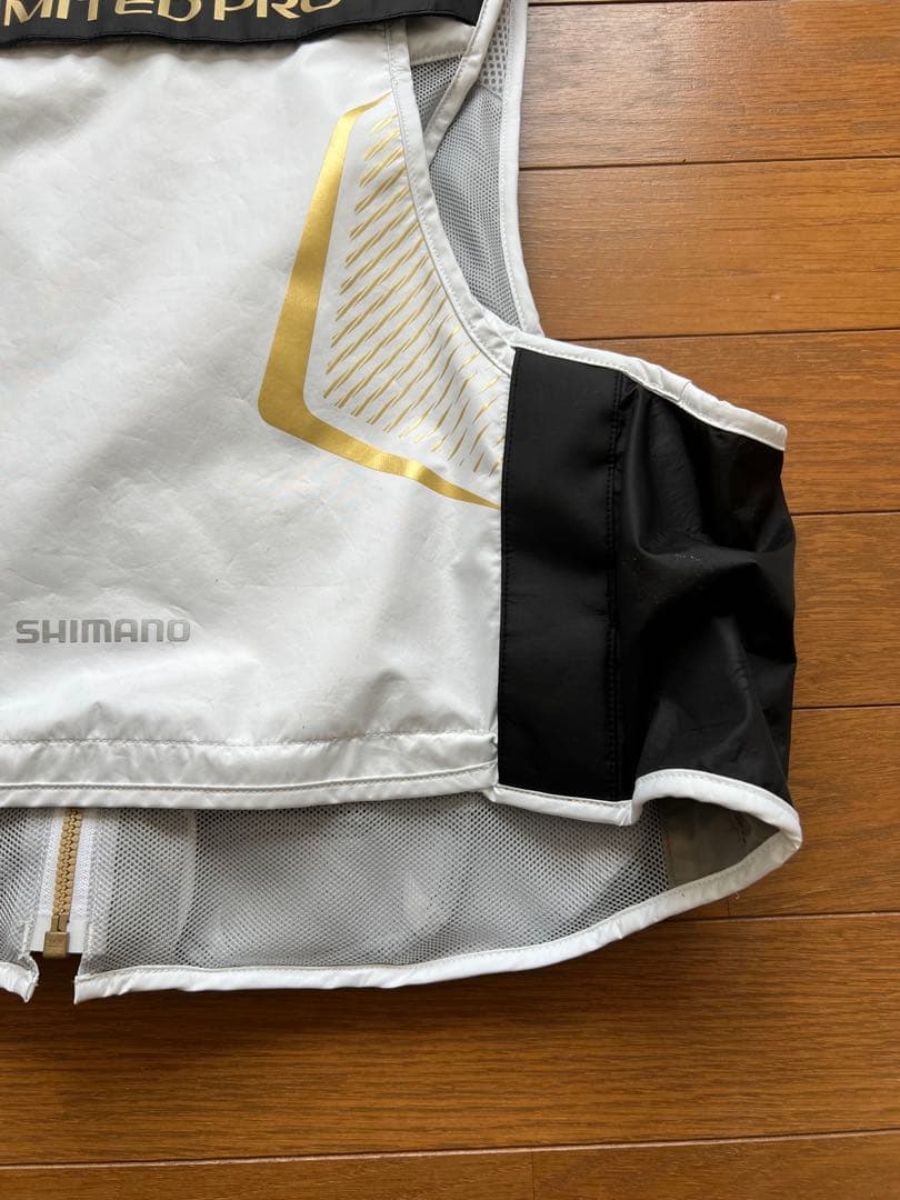 SHIMANO LIMITED PRO フィッシングベスト&キャップセット