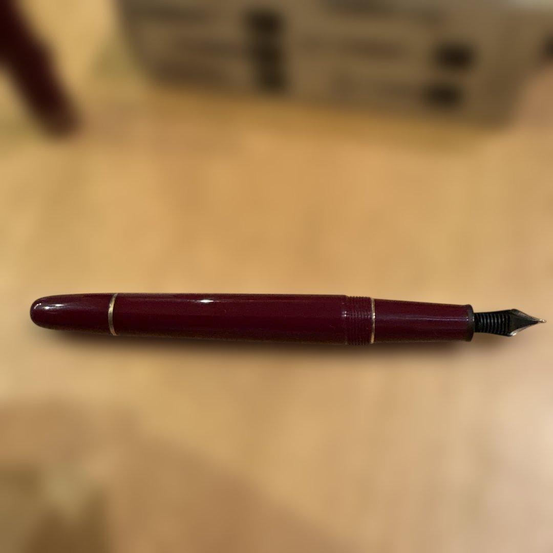 モンブラン マイスターシュテュック 145 クラシック 万年筆 ボルドー　14K
