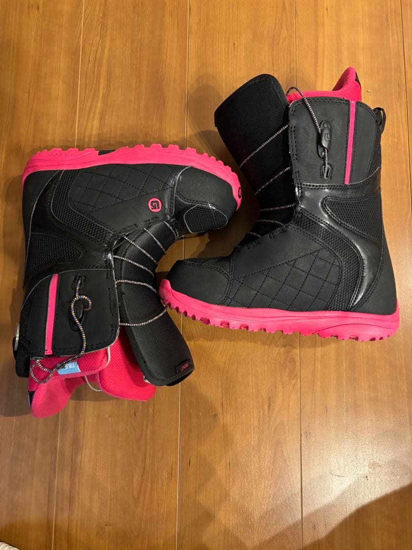 【お値下げ中✨】BURTONスノーボード　板 ビンディング　ブーツ　3点！