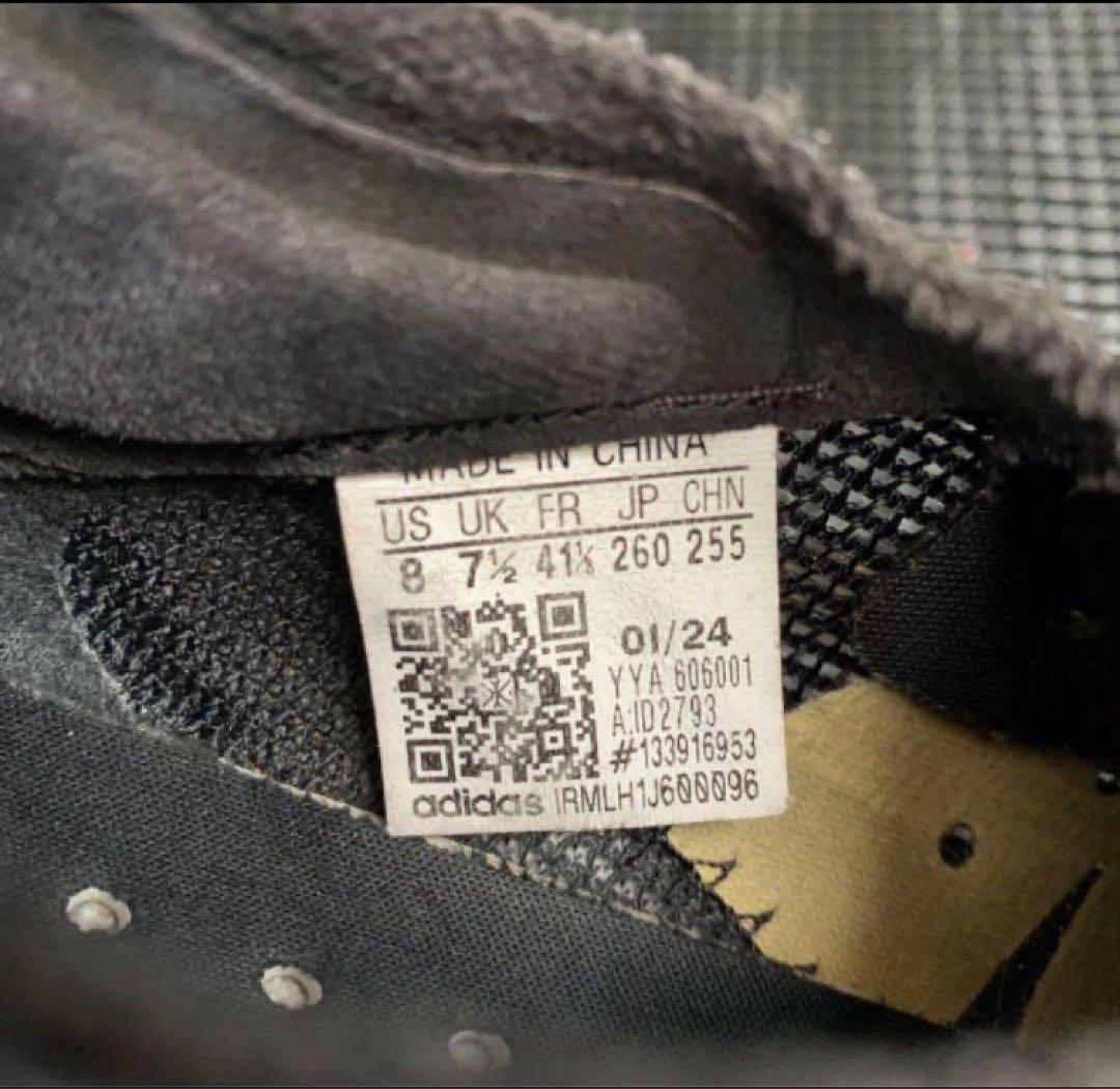 土日限定‼️特別価格‼️アディゼロタクミセン10【26.0cm】