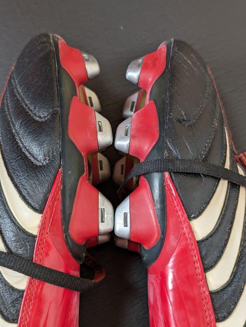 adidas　アディダス　 プレデター アブソリュート SG　サッカースパイク