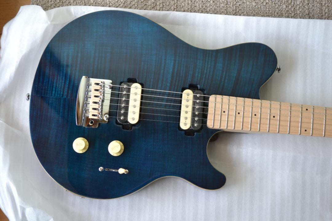 新品STERLING by MusicmanSUB AX3FM-M1 NBL値下