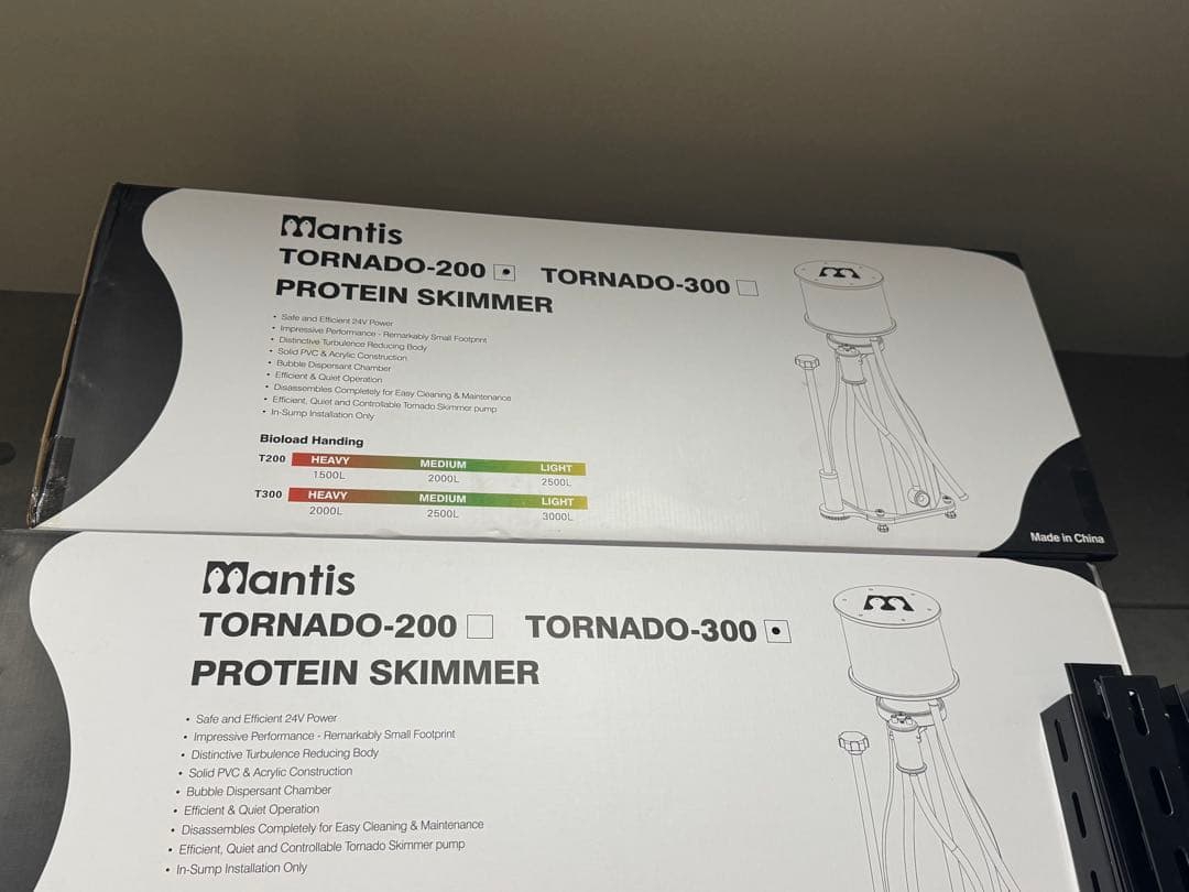 Mantis Tornado-300 プロテインスキマー ボルクスジャパン