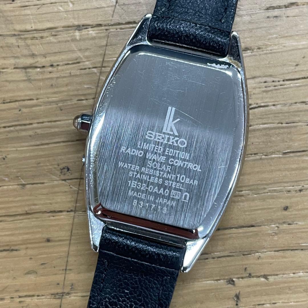 美品 稼働品 SEIKO ルキア 花柄 1B32-0AA電波ソーラー レディース