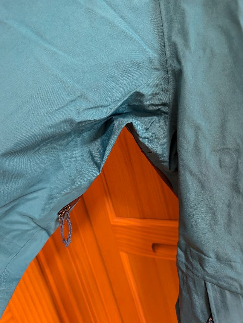 Patagonia メンズ・アントラックド・ジャケット ビレイブルー L