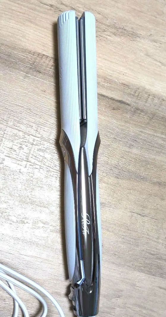 ReFa 　リファストレートアイロン　ホワイト　RE-AT-02A