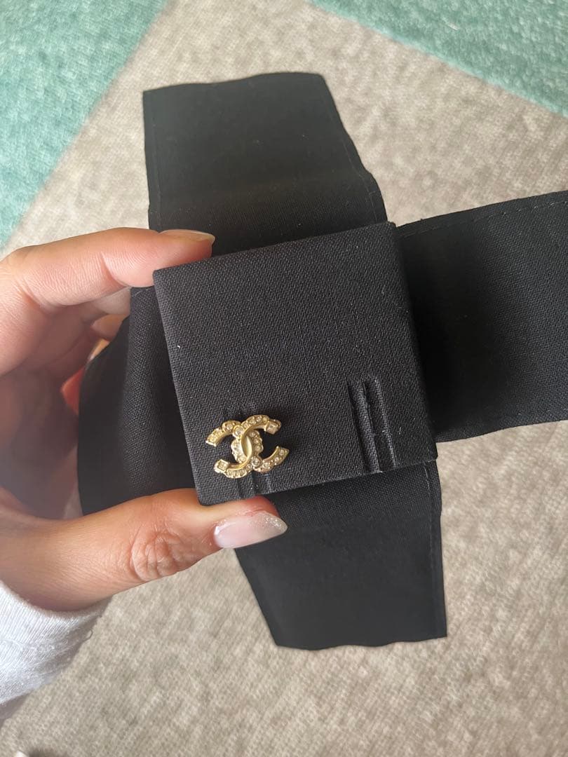 CHANEL ゴールド ロゴピアス