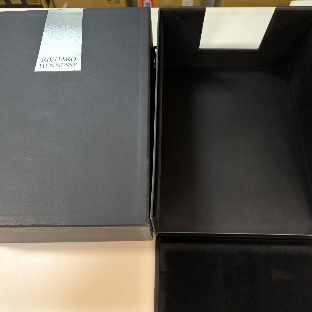 リシャール新型（専用箱、外箱.ギヤランティカード付き)セット（訳あり）