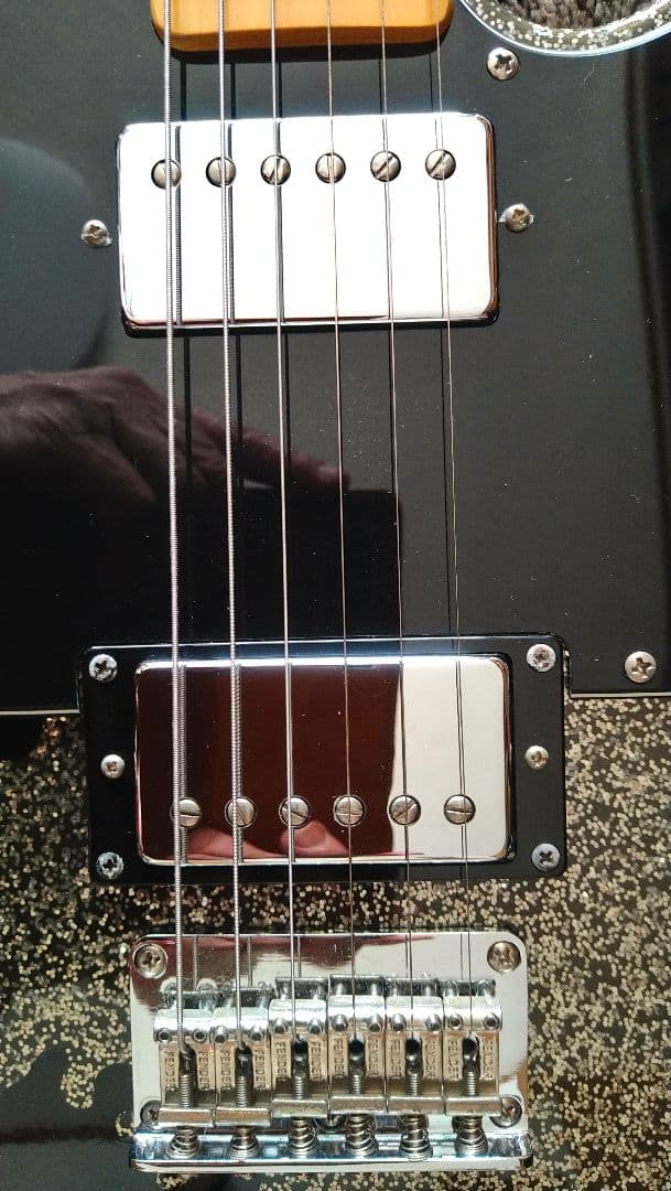 SQUIER　テレキャスター SCANDAL HARUNA スカル柄