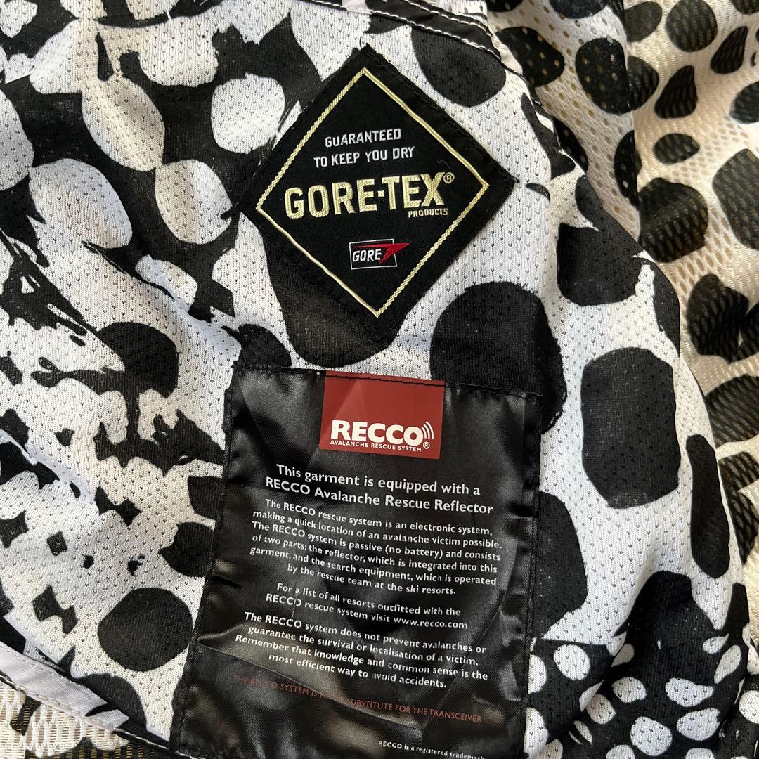 ボルコム　ゴアテックス　ウィンタースポーツ　ウェア　スノーボード　スキー　パーカ