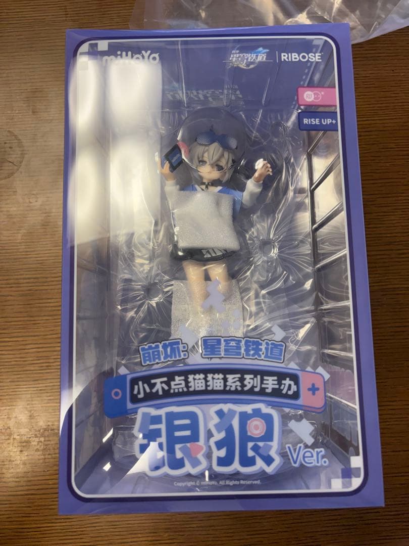 新品 RISE UP崩壊:スターレイル ちびねこシリーズフィギュア 銀狼Ver.