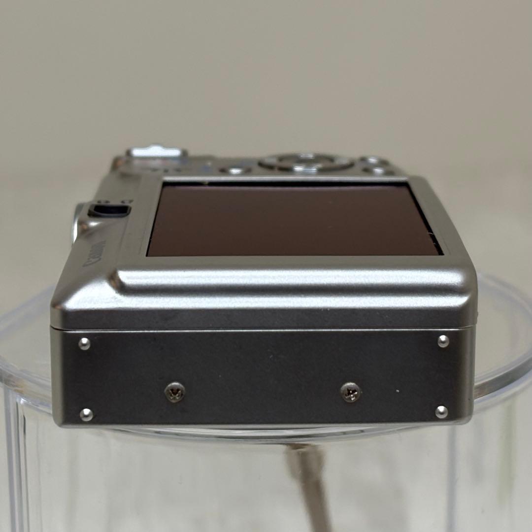 Canon カメラ　IXY 70 PC1193 充電器 コンデジ　動作品