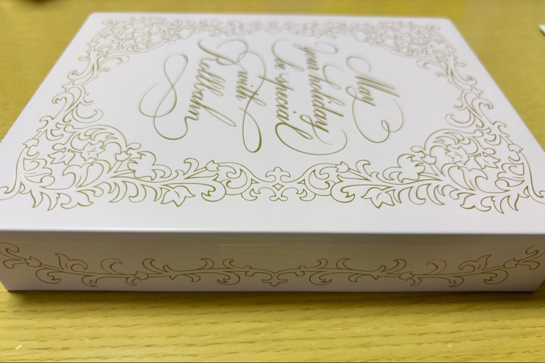 ミ*ン様 【ロルバーン】Rollbahnホリデー缶2点セット