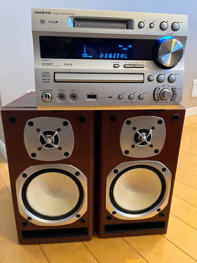 ONKYO ミニコンポ スピーカー2個付き FR-N7FX リモコン稼働