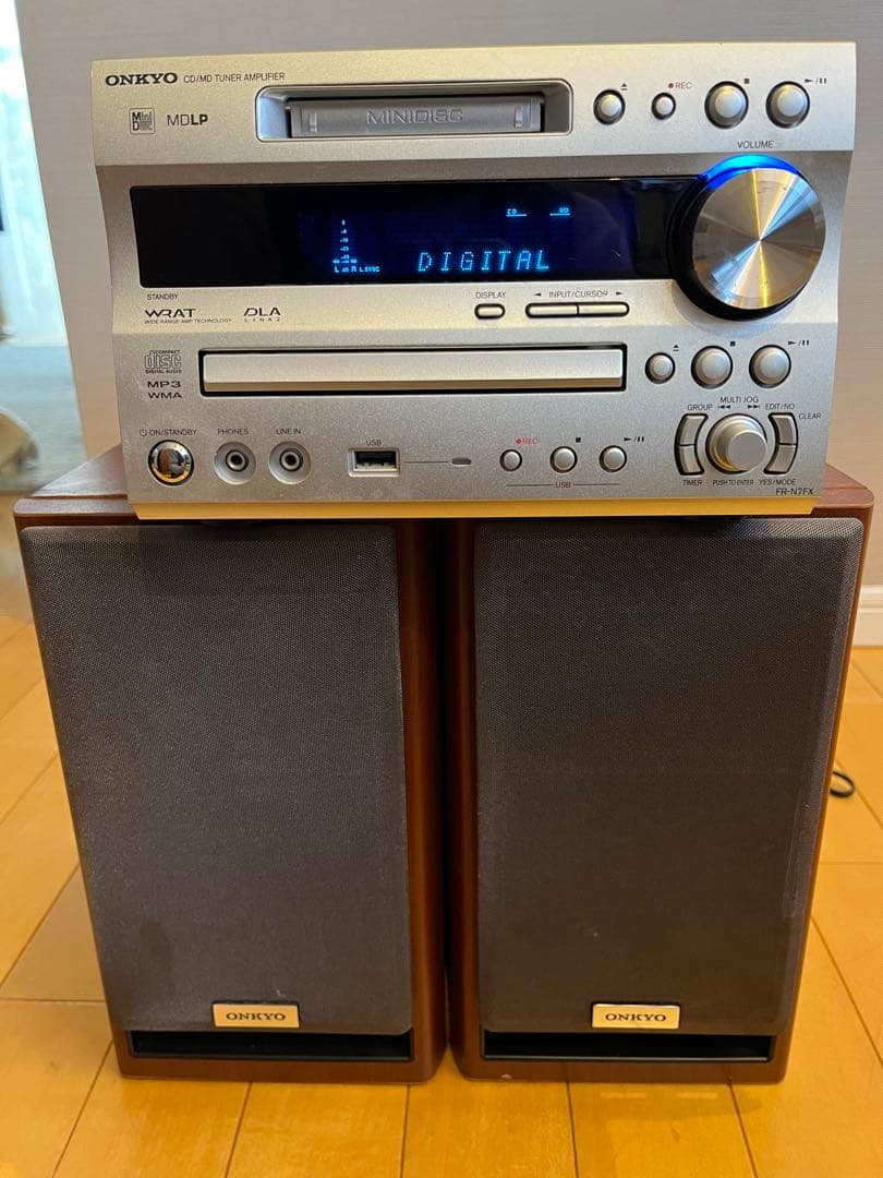 ONKYO ミニコンポ スピーカー2個付き FR-N7FX リモコン稼働