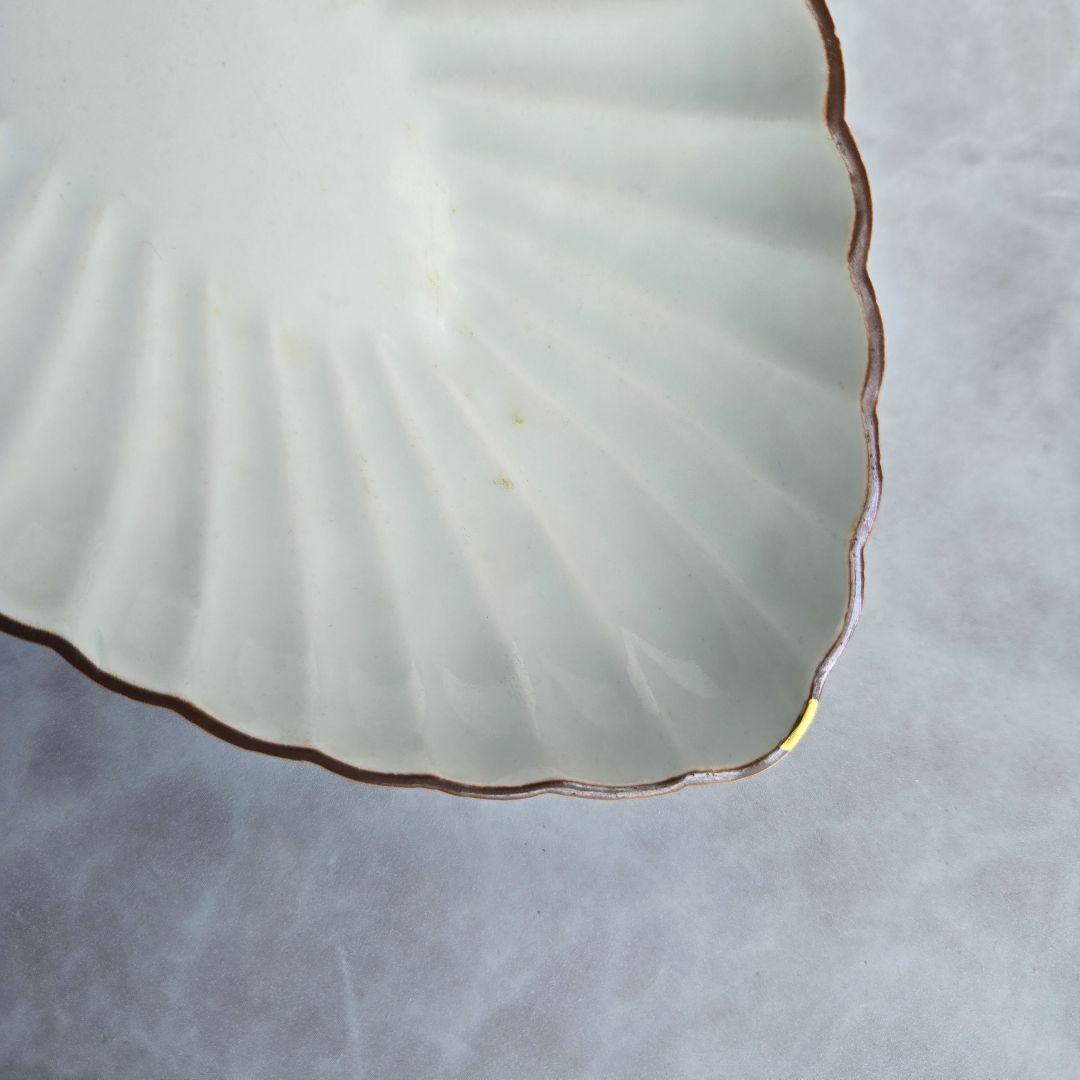 古伊万里　白磁　菊花深皿　江戸時代　染付　柿右衛門　金直し　金継ぎ　アンティーク