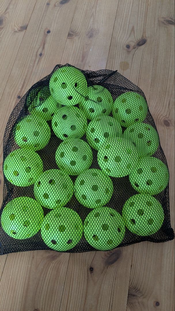 バッティング練習セット（ネット・穴あきボール・ティースタンド）