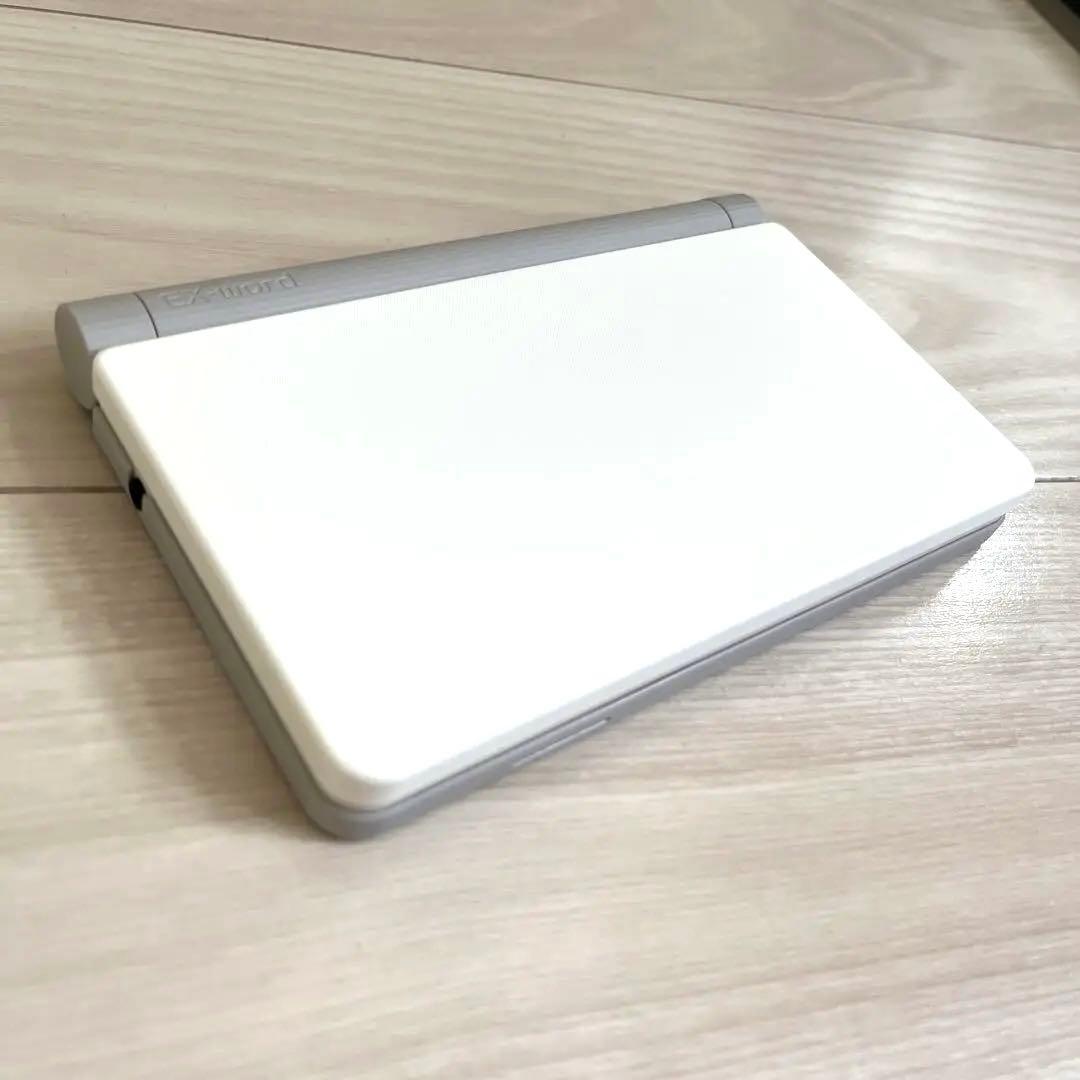 CASIO EX-word XD-SR4900 ホワイト 電子辞書 専用カバー付