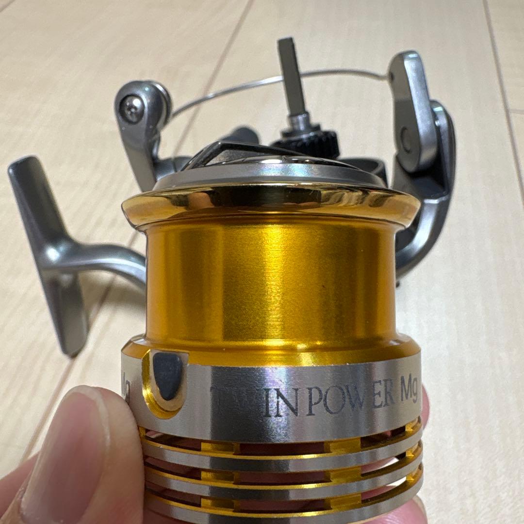 ツインパワーMG 2500S CI4