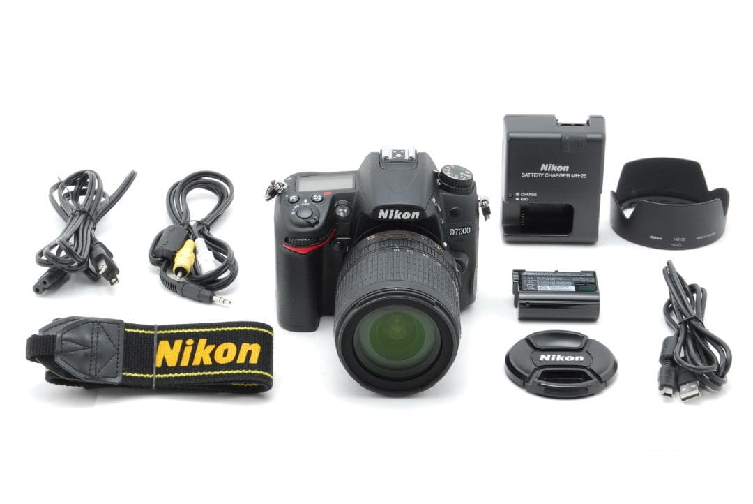 【美品】ニコン Nikon D7000 AF-S DX 18-105mm セット
