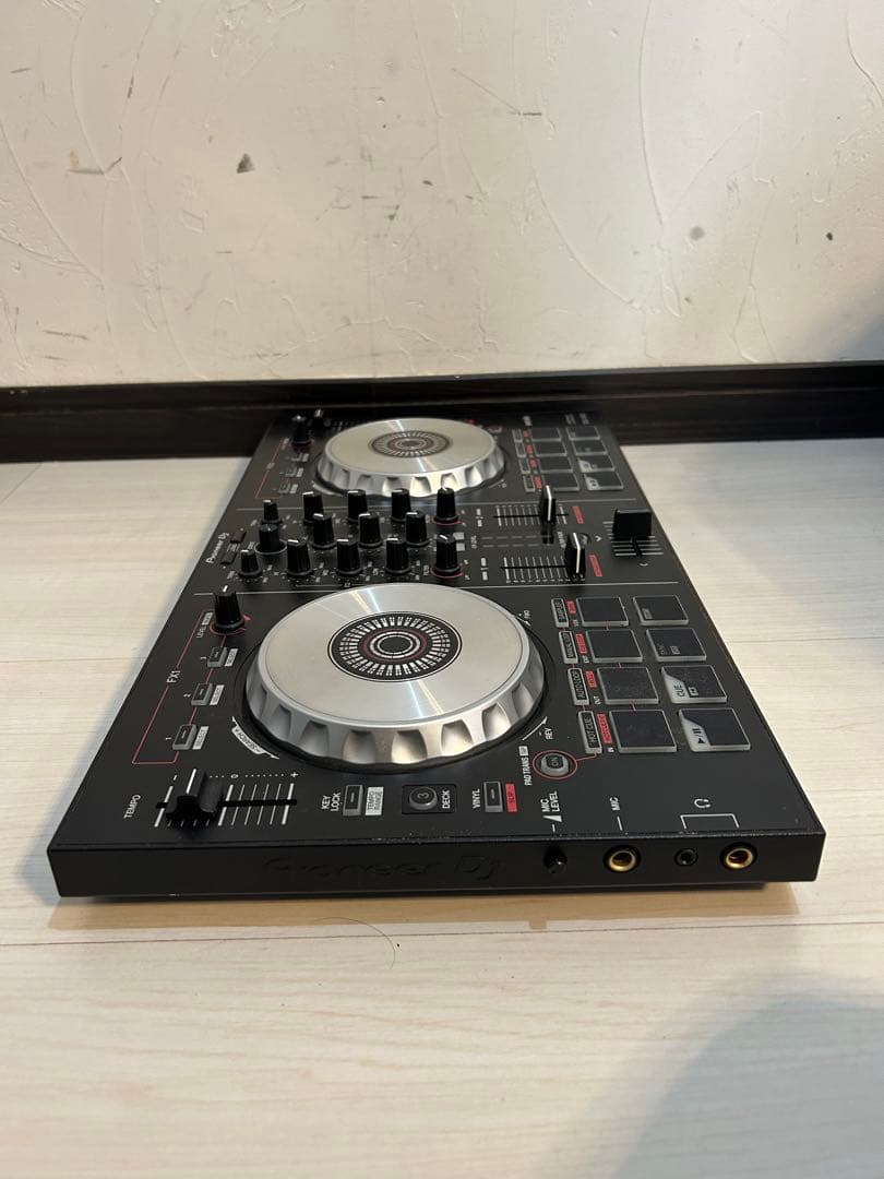 パイオニア DDJ-SB2 DJコントローラー