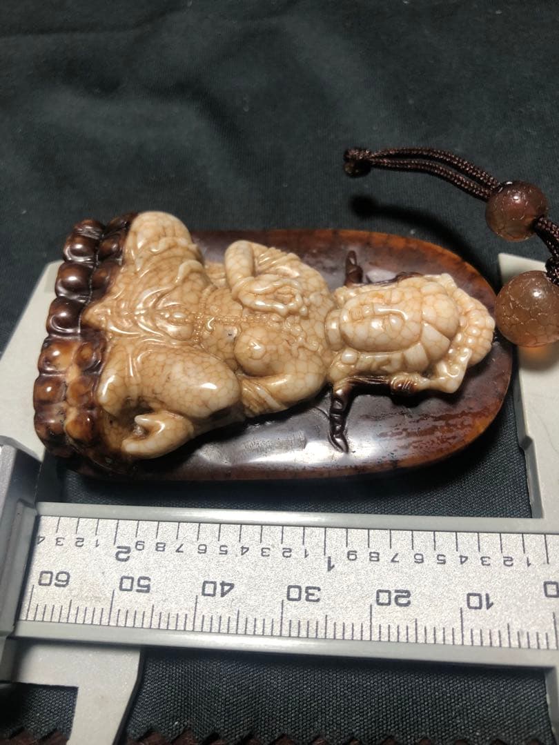 おさる、台湾彫刻天珠‼️西蔵老礦龍紋彫刻タラー女神（ターラー、多羅菩薩）天珠