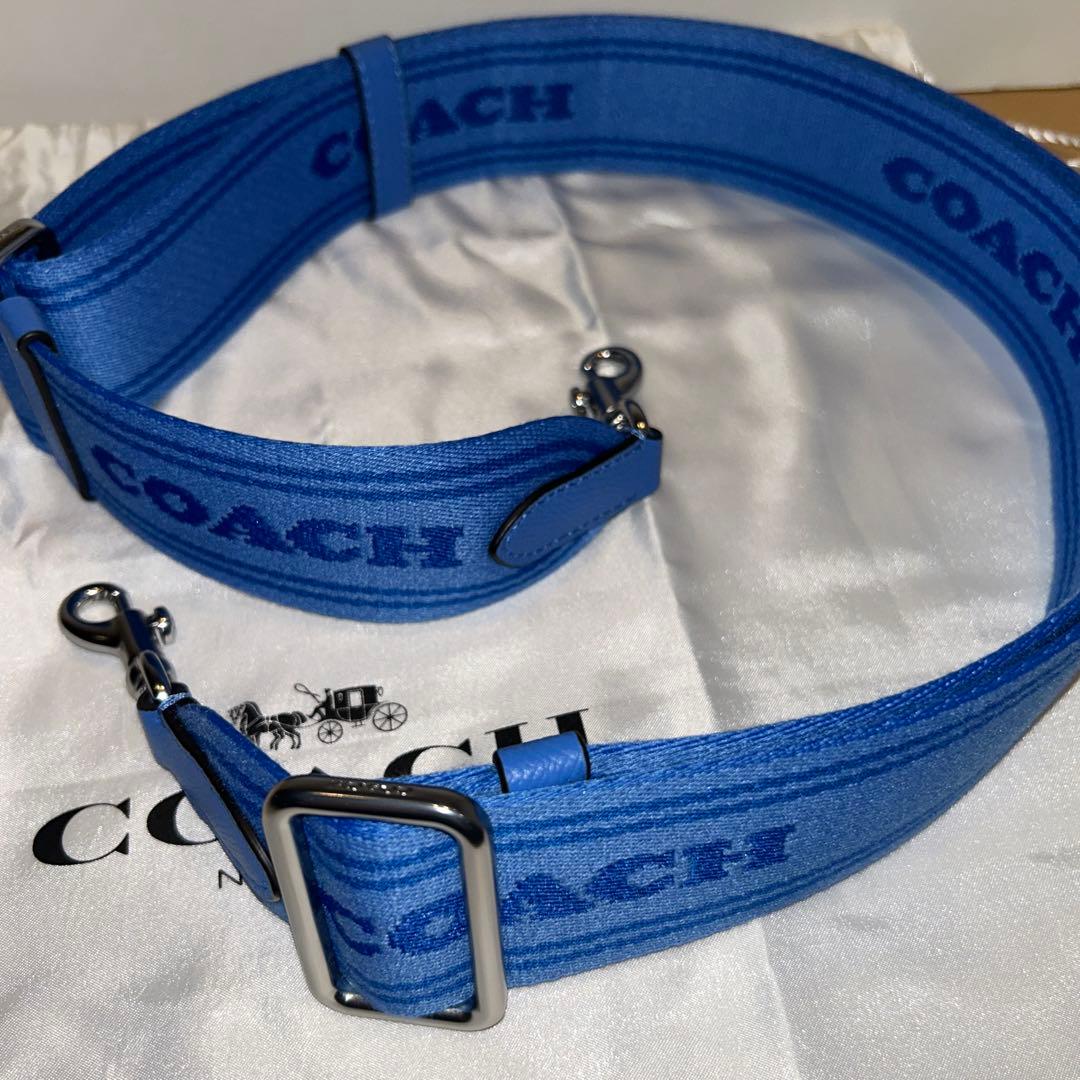 タグ付新品【COACH】ショルダーバッグ　青色