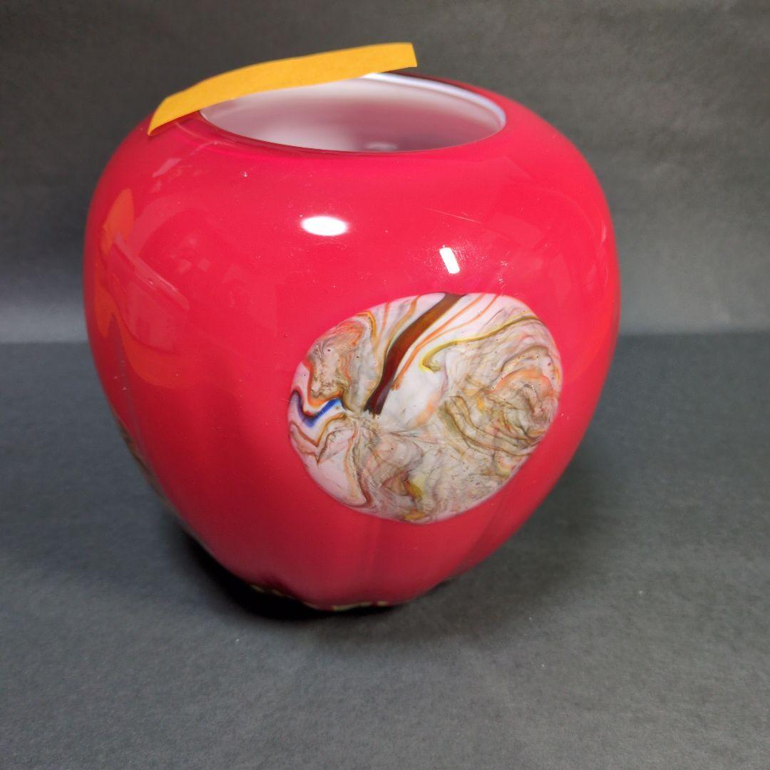 赤いマーブル模様のガラス花瓶　レッド