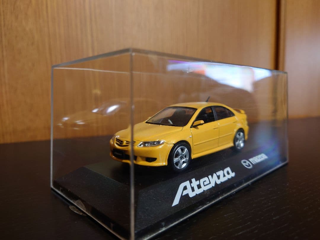 オーナー必見！マツダ アテンザスポーツ カナリーイエロー モデルカー